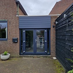 Flevo Kozijnen Almere - Kunststof kozijnen, deur en garageombouw 06.jpeg