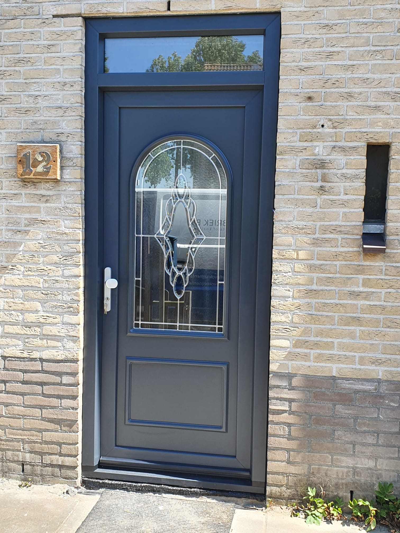 Flevo Kozijnen Almere - Kunststof voordeur in Almere 2.jpeg