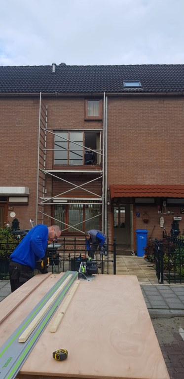 Voorgevel renovatie in Rotterdam Zevenkamp 03.jpeg