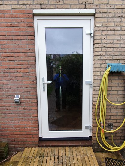 Nieuwe kunststof achterdeur in Almere