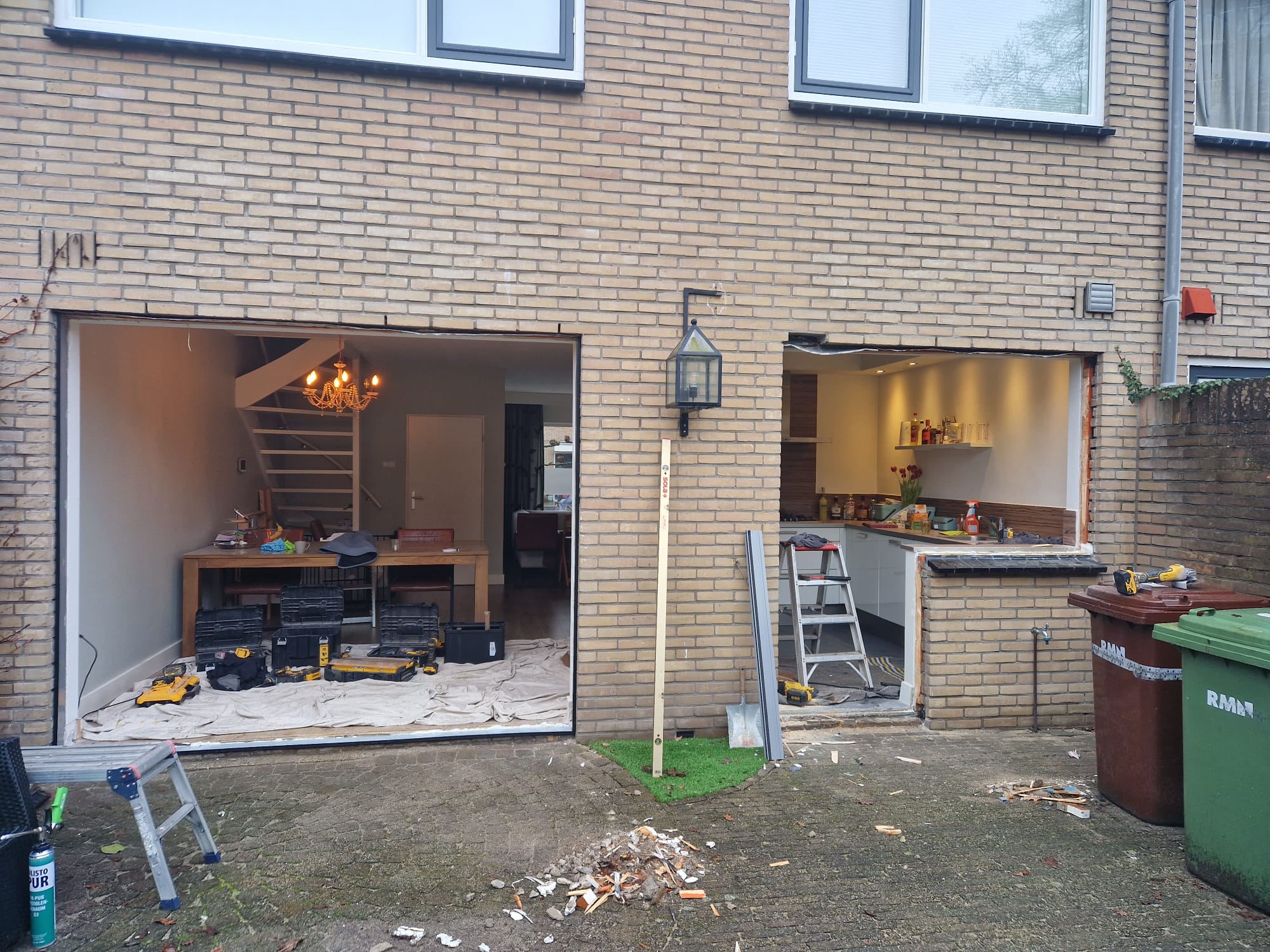 Soest, kunststof openslaande deuren en kunststof keukenkozijn 01.jpeg