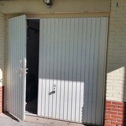 221115 Van garage werk ruimte  gemaakt  in almere buiten 1.jpg